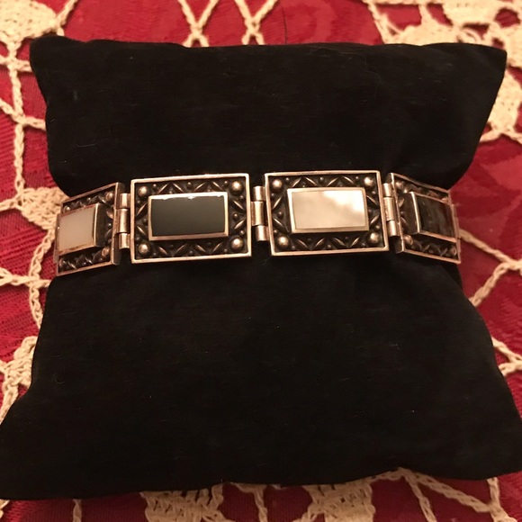 925 Jewelry - Antique Sterling Silver w/ Onyx & Mother of Pearl